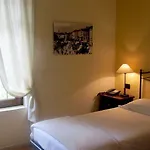 La Contrada 3* فيربانيا