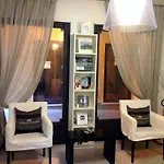 فندق La Contrada 3*