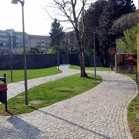 La Contrada