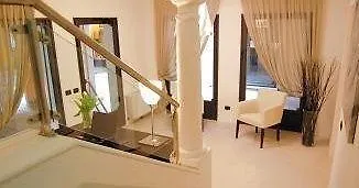 Hotel La Contrada