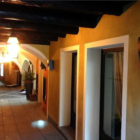 La Contrada Hotel 3*