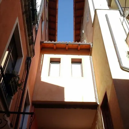 La Contrada 호텔
