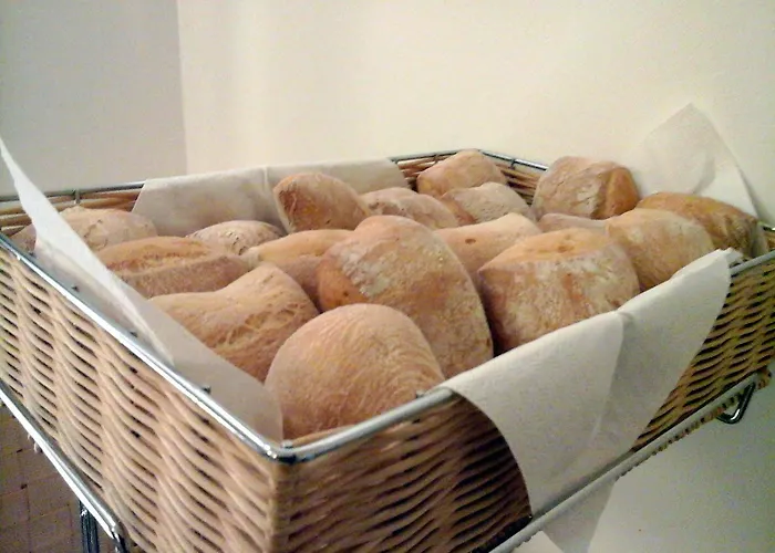 La Contrada מלון